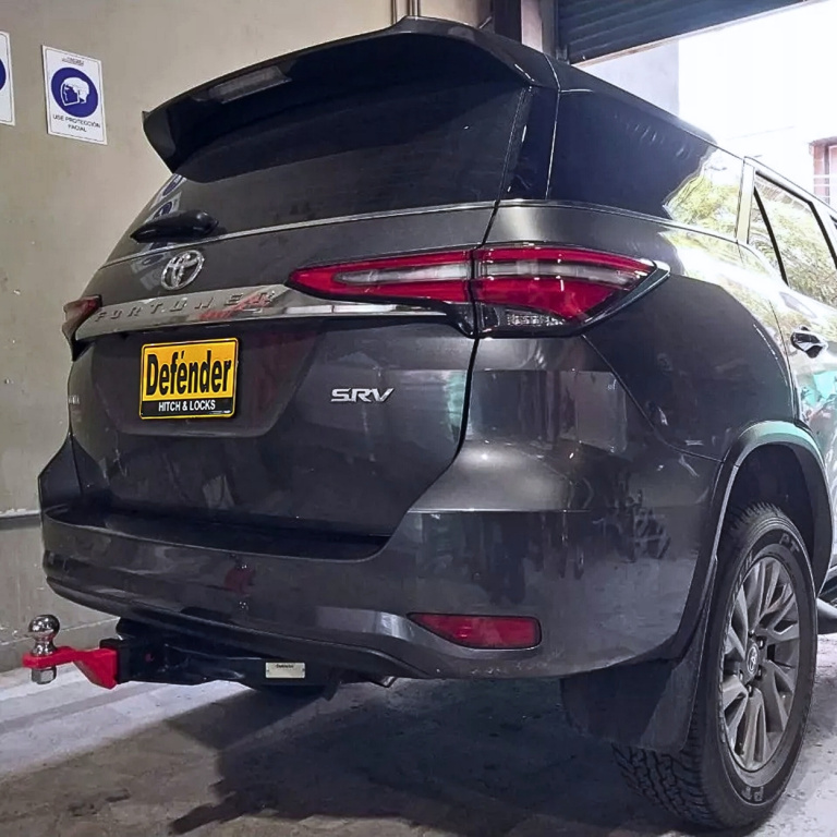 Tiro de Arrastre Toyota Fortuner Revo - Defénder