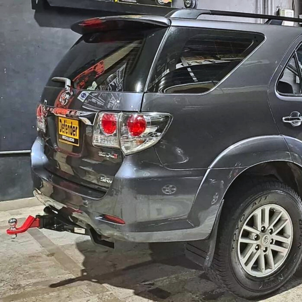 Toyota Fortuner Anterior - Imagen 3