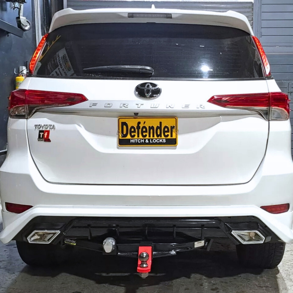 Tiro de Arrastre Toyota Fortuner Revo edición 50 años 2016 - 2020 - Imagen 5